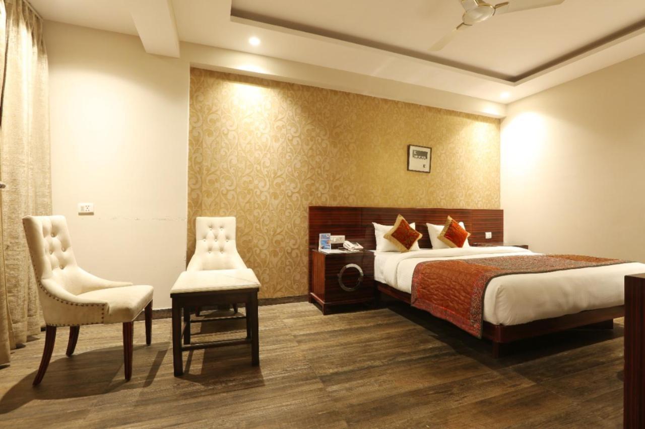 Hotel Lohias Delhi Airport New Delhi Ngoại thất bức ảnh